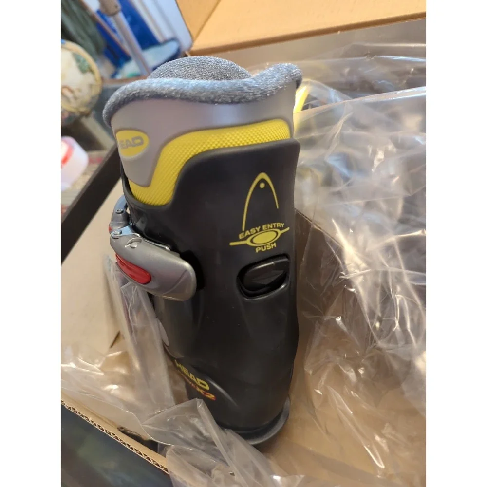 NOS Carve X 2 Kids US‎ Size 13.5 HEAD Ski Boots Brand NEW Kids MP 195
